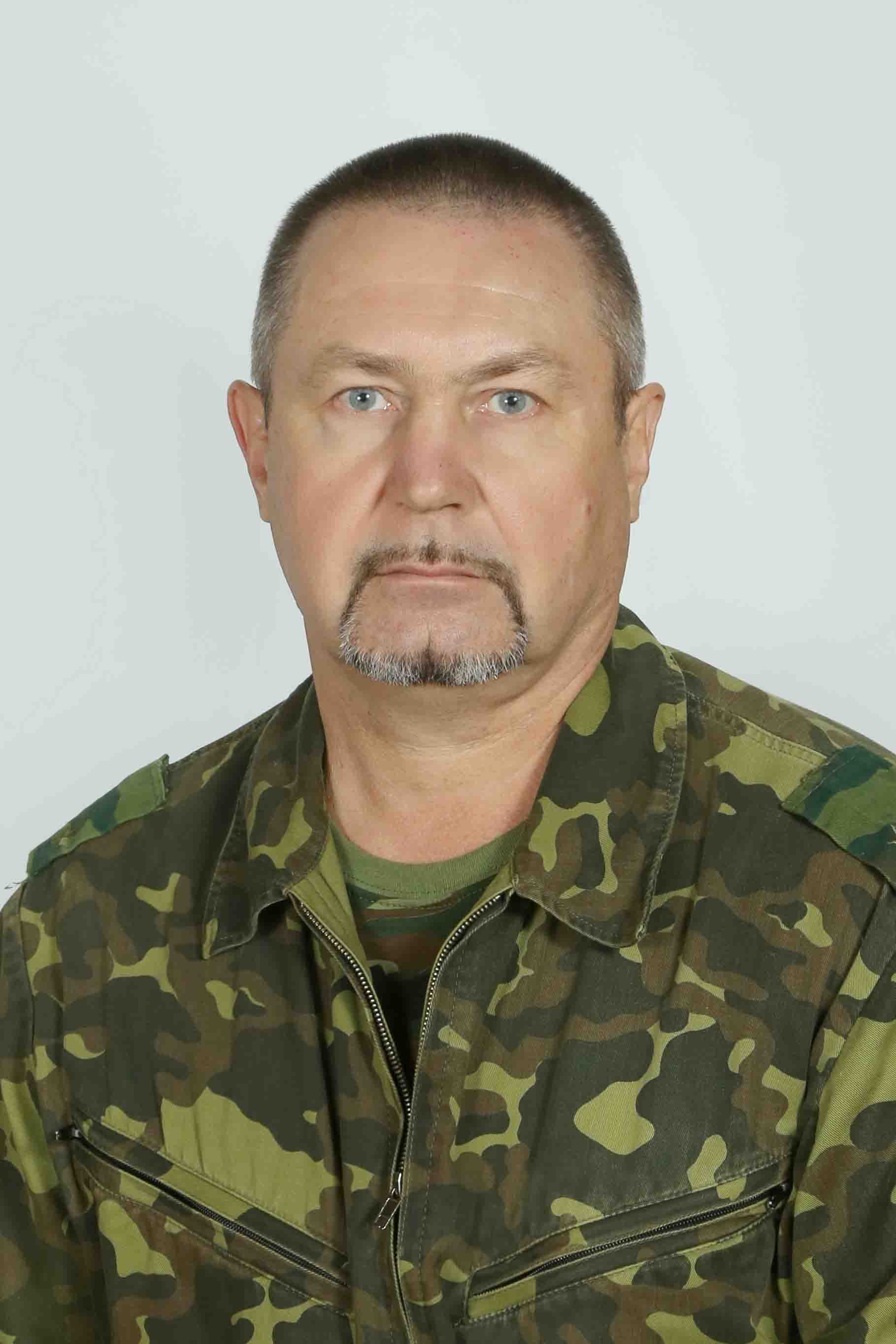 Шаповалов Юрий Алексеевич.