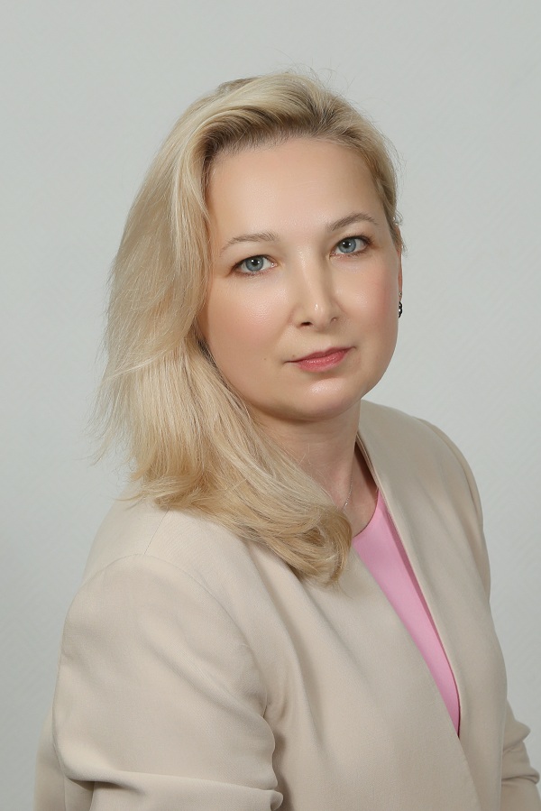 Салимова Регина Равильевна.