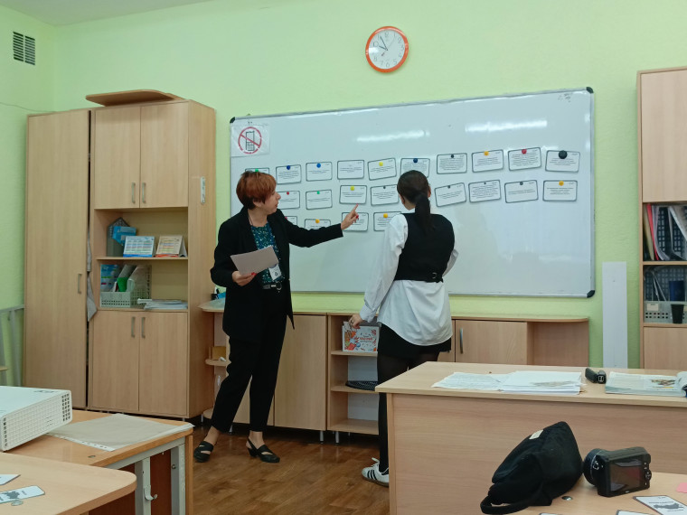 День воссоединения Донецкой и Луганской Народных Республик, Запорожской и Херсонской областей с Россией.
