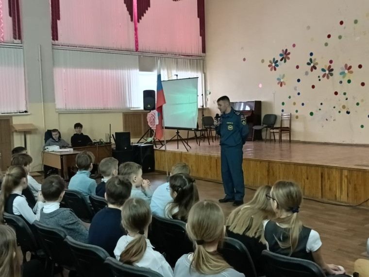 Встреча с государственными инспекторами ГИМС МЧС России.