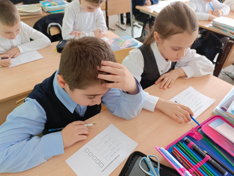 Игра выборам Президента Сказочной страны для обучающихся 2-3 классов.
