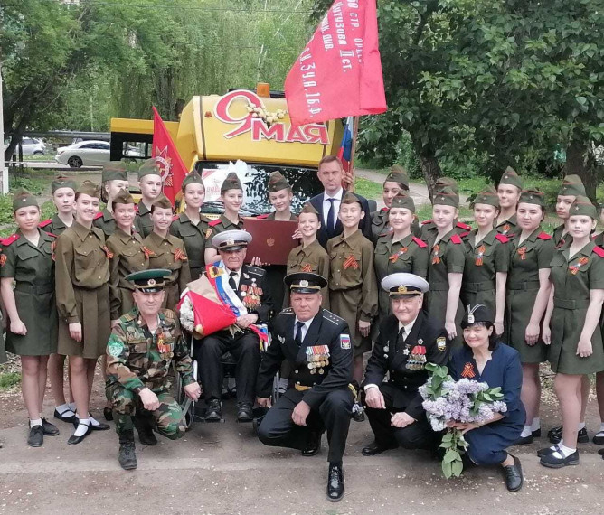 Поздравление ветеранам.