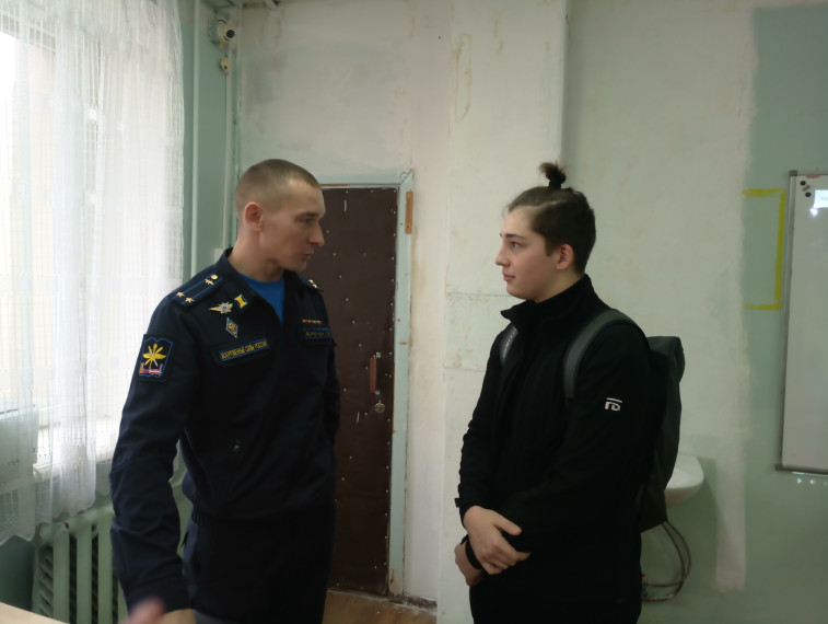 Профориентационная встреча обучающихся 11-х классов с подполковником ВВС.